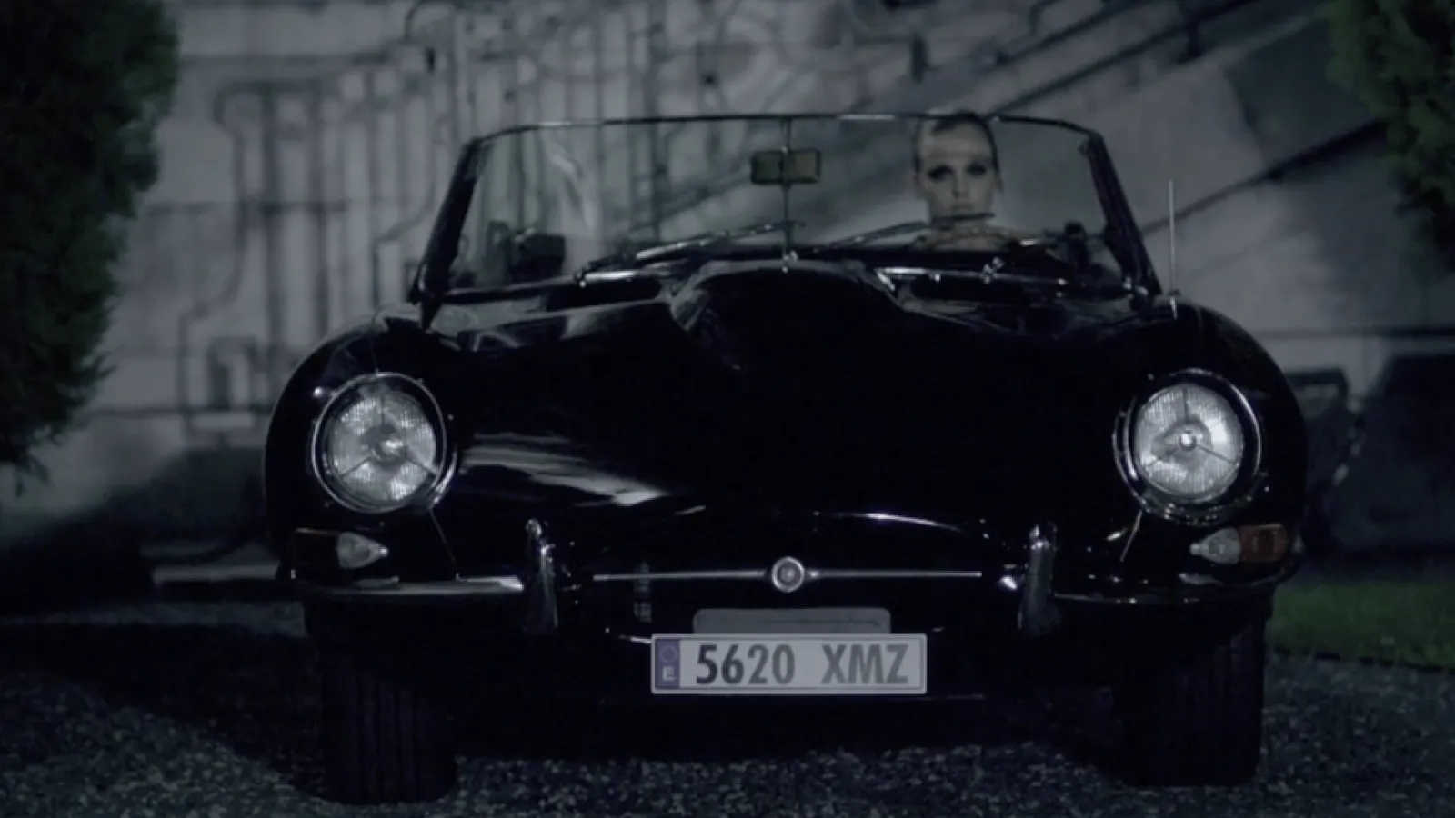 Calibre De Cartier Video Thumbnail